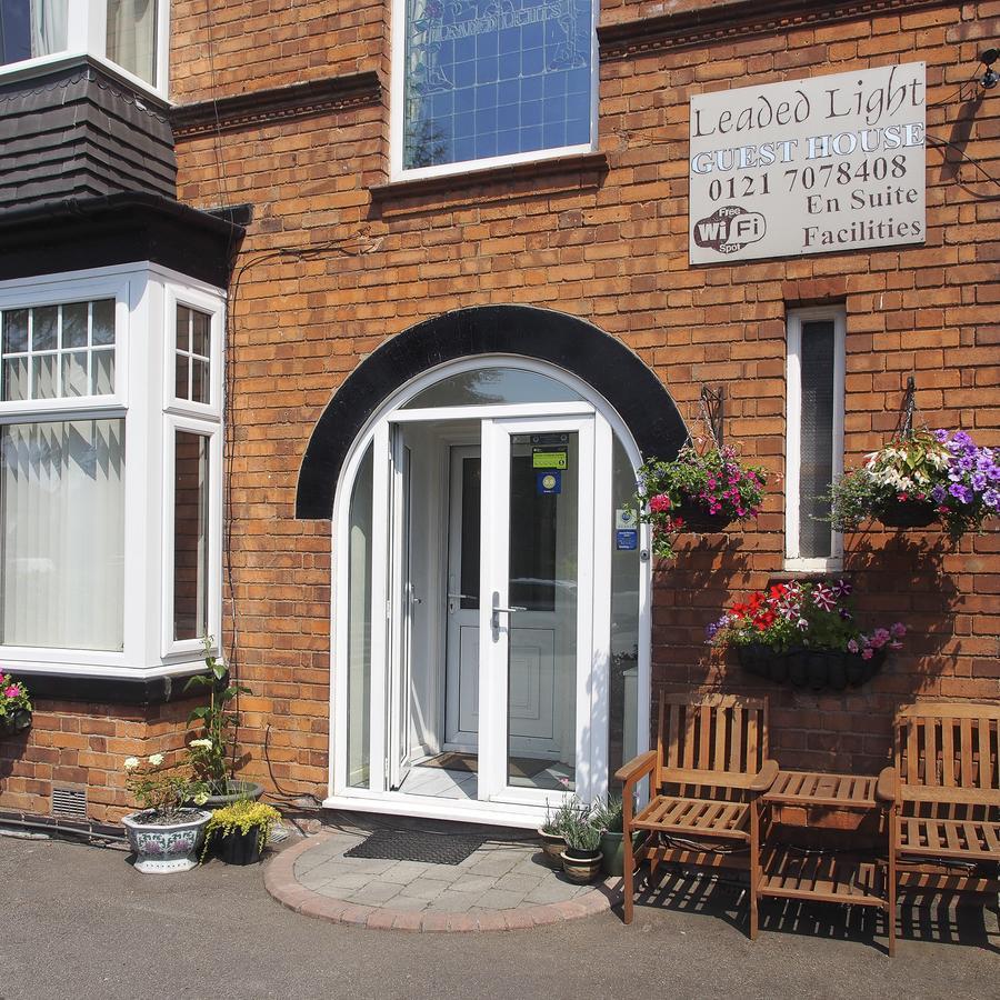 Leaded Light Guest House Solihull Exteriör bild